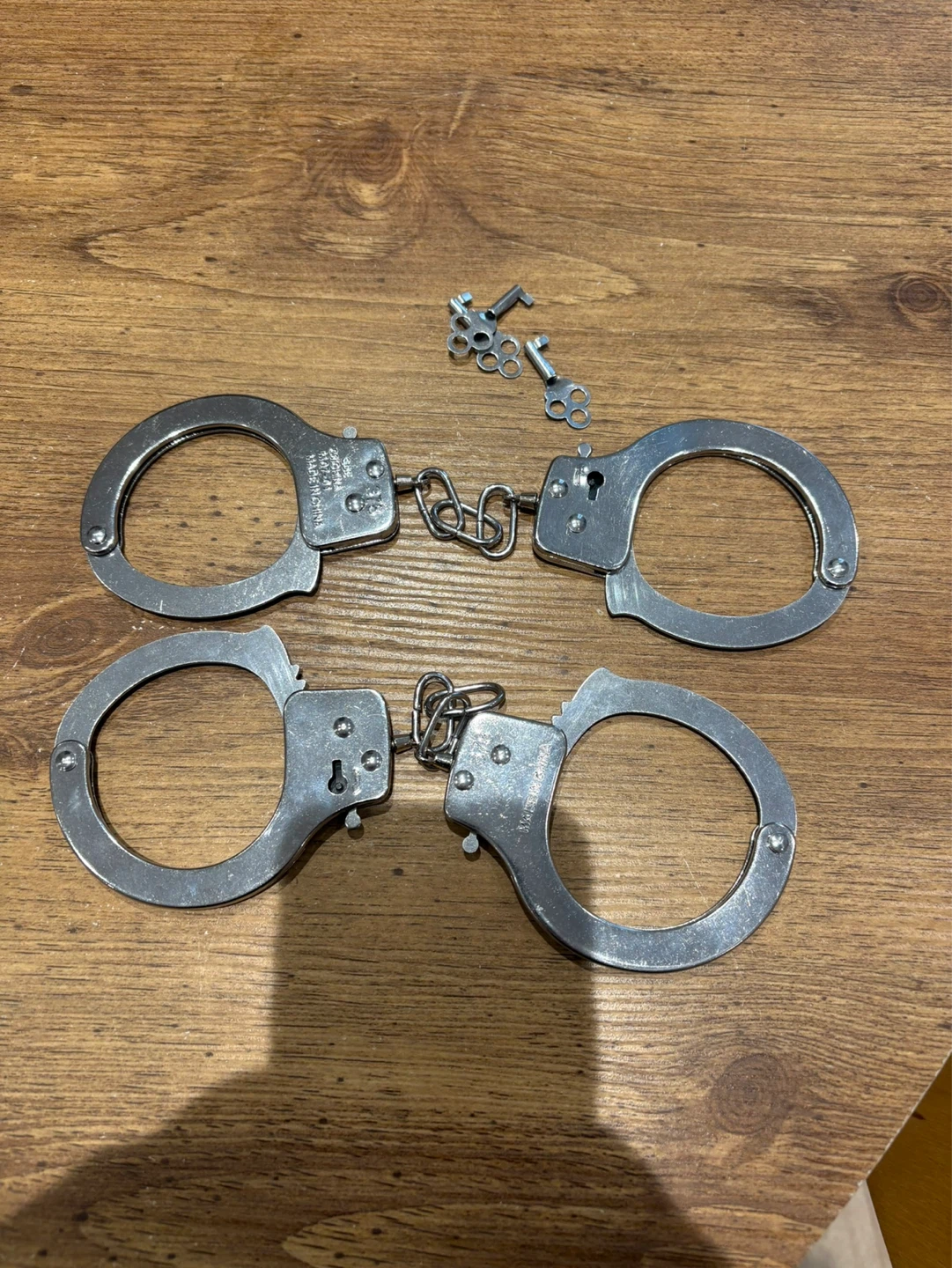 Vintage Metal Handcuffs with Keys - photo 2