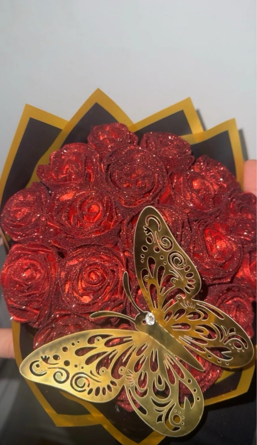 Sparkly Rose Bouquet with Butterfly - photo 2