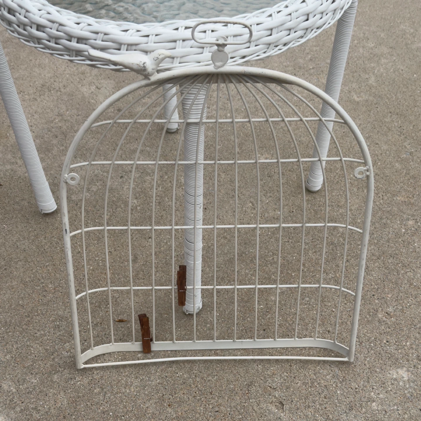 White Decorative Birdcage Keepsake/Picture Hanger - photo 2