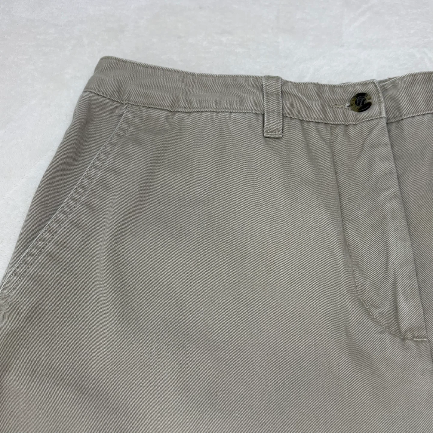 Denver Hayes Tan Flat Front Long Bermuda Shorts Womens Size 12 - photo 3