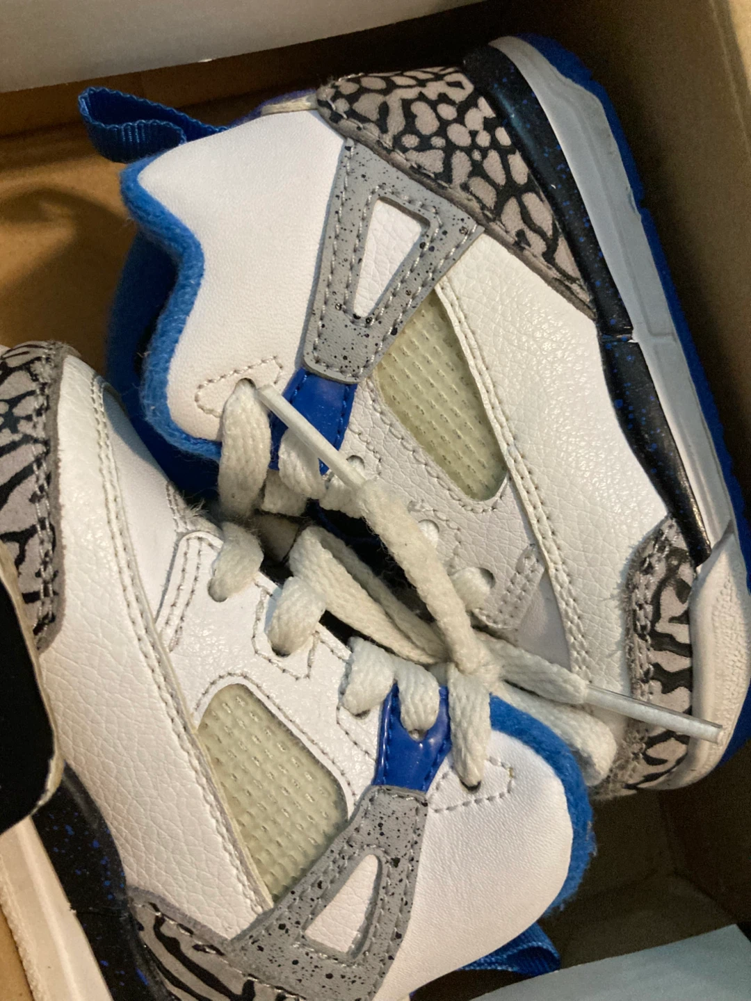 Air Jordan 3 Toddler Shoes⚽️