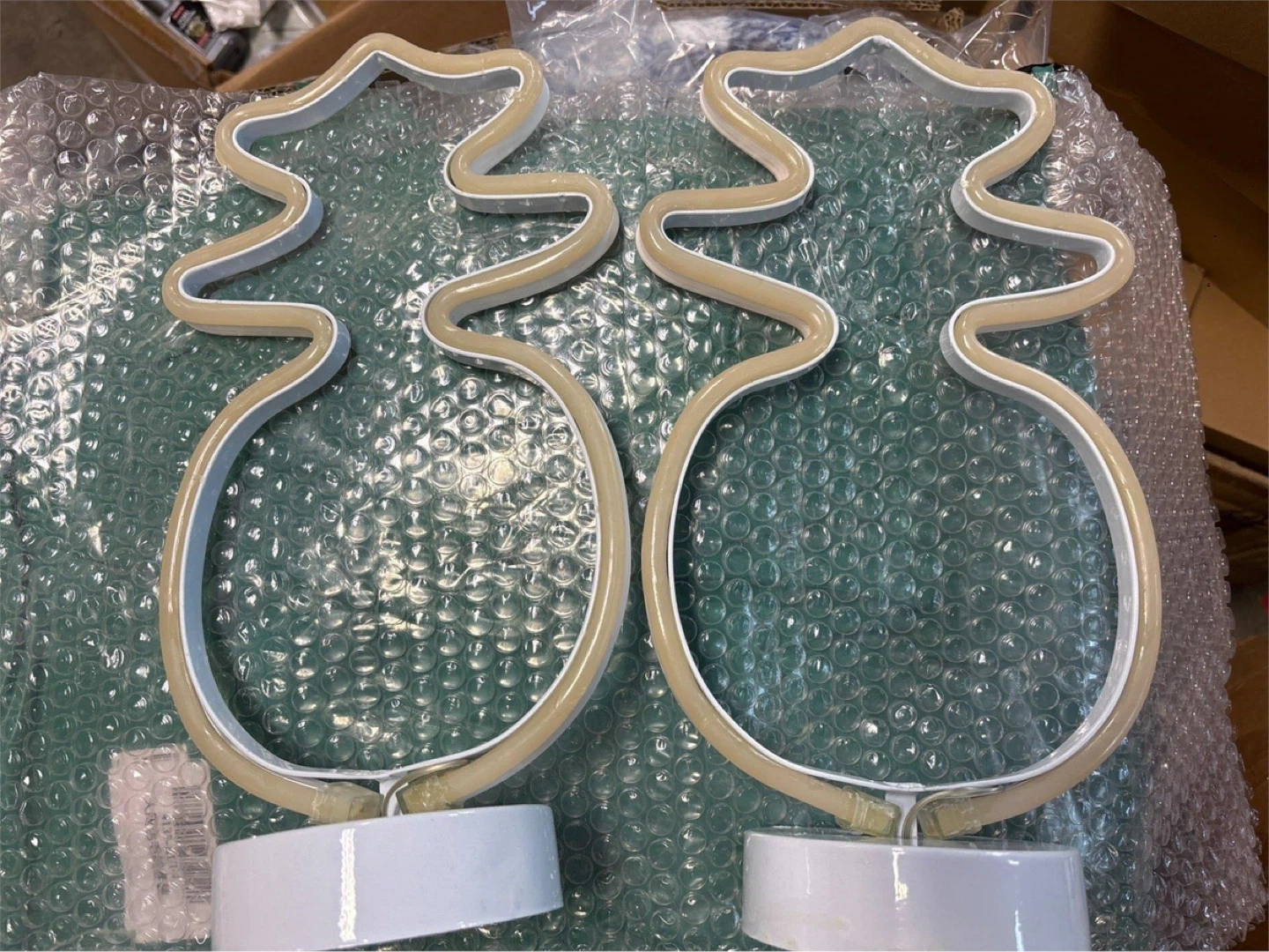 Set of 2 Pineapple Neon Lights - photo 3
