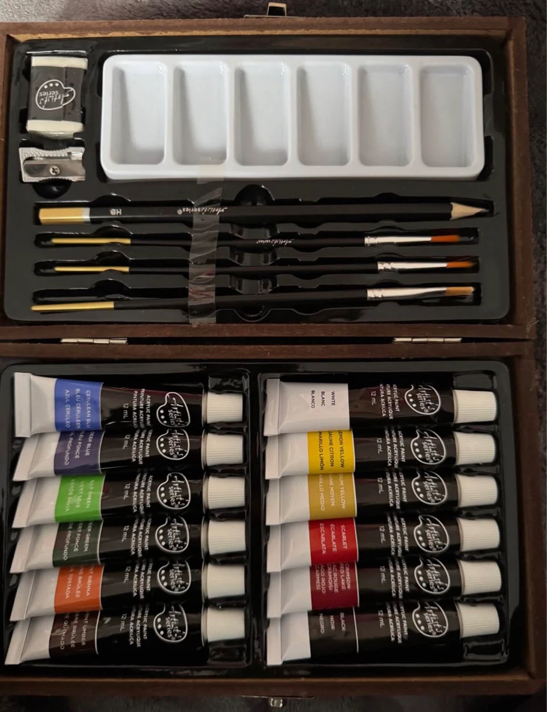 Artist's Choice Acrylic Paint Set with Wooden Case