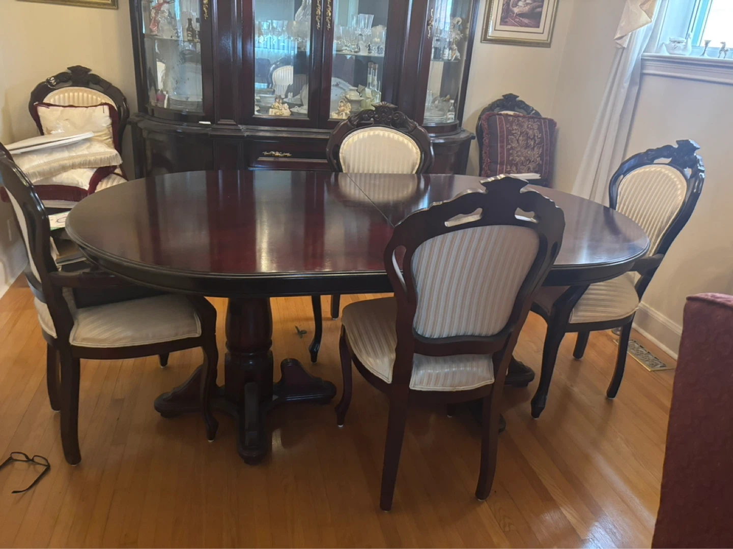 Dark Wood Oval Dining Table with Chairs - photo 2