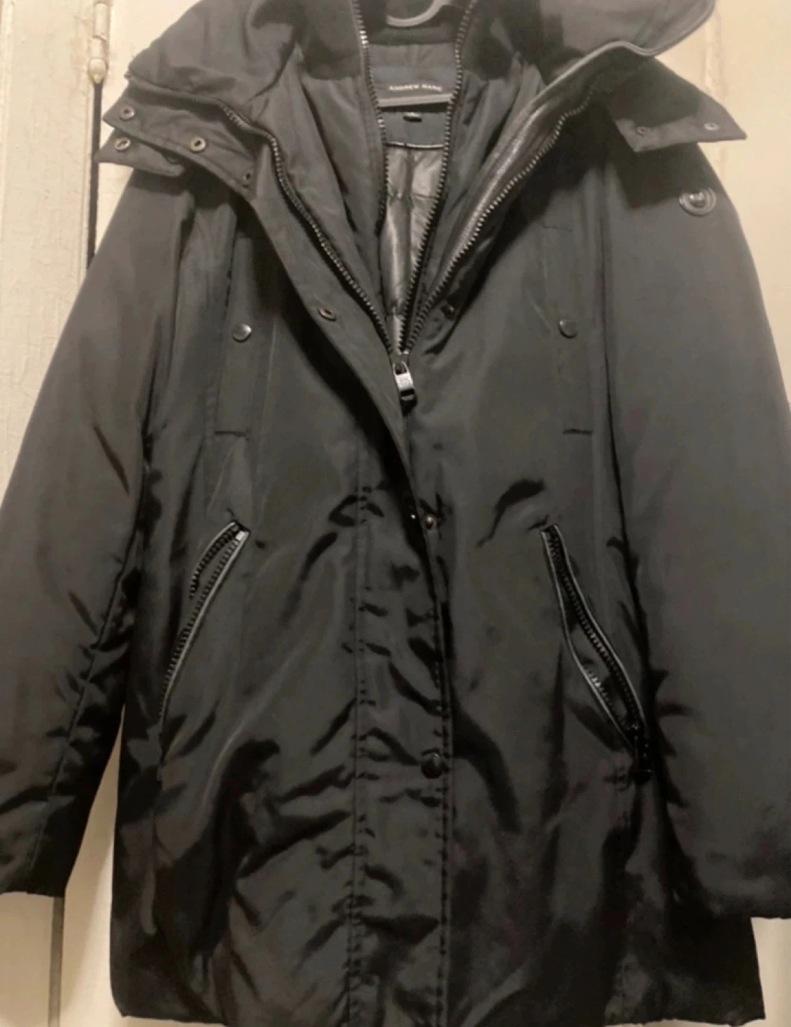 Andrew Marc Black Puffer Coat⚽️