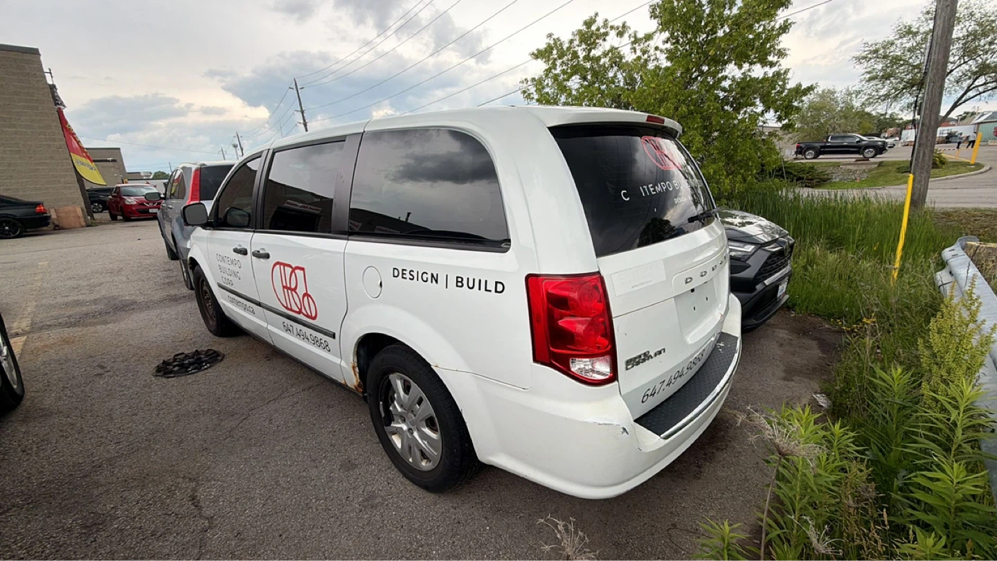 White Dodge Grand Caravan Minivan 2014 with safety check - photo 2