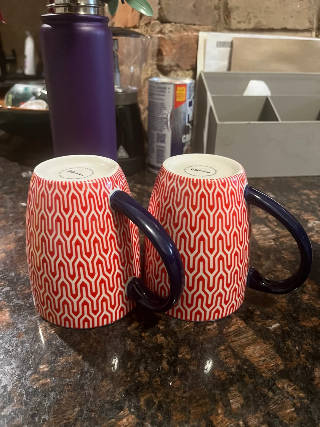 Set of cute coffee cups to brighten up your kitchen - photo 2