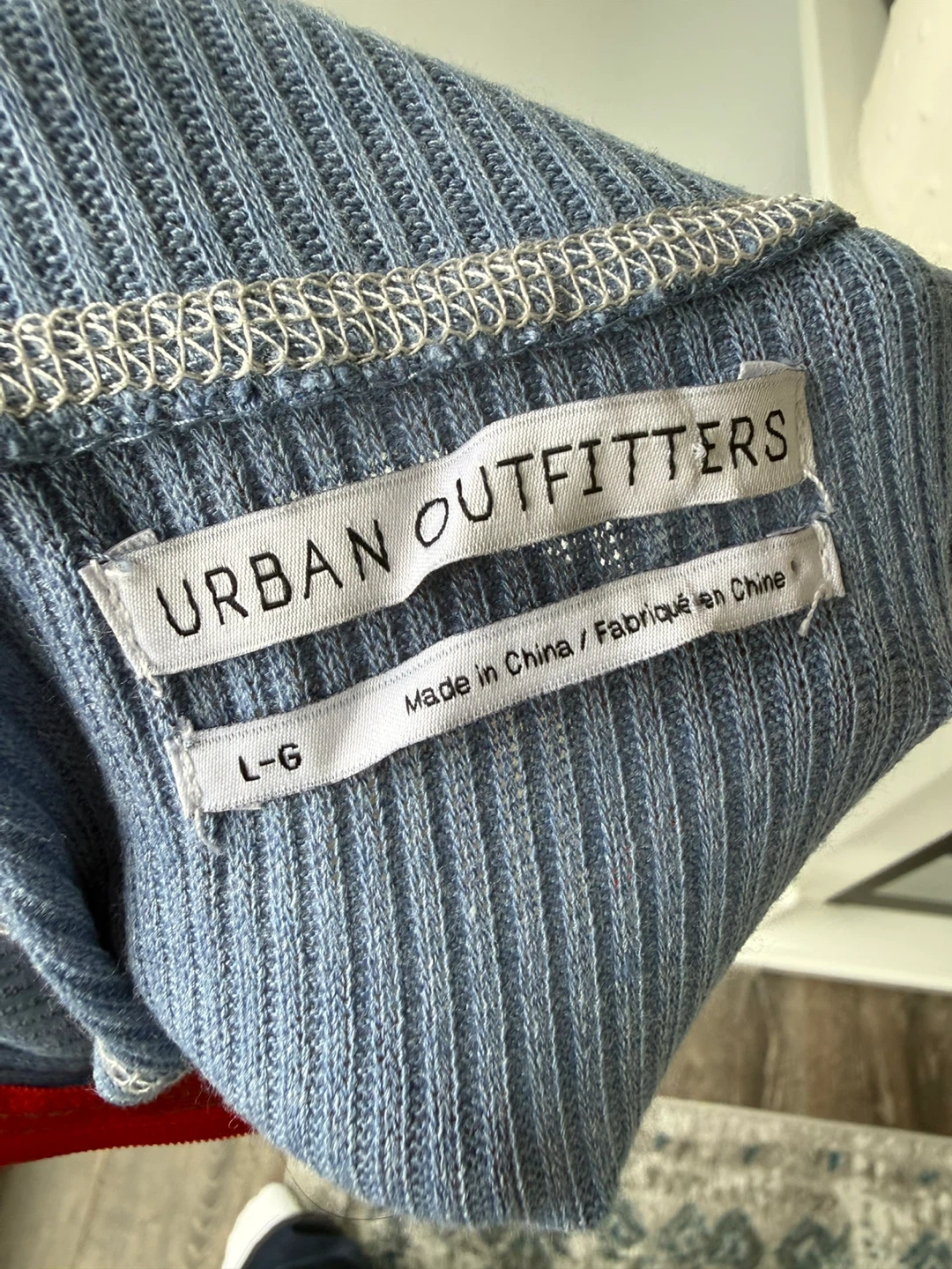 ⚽️Urban Outfitters Zip Neck Tank Top Size L - photo 3