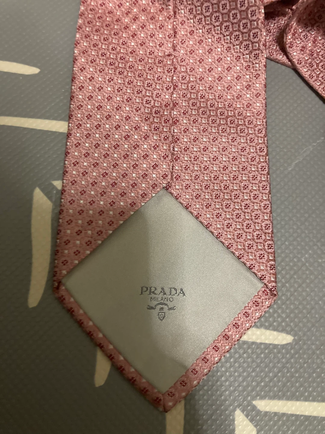 Prada Milano Silk Tie Pink Micro Dot Pattern⚽️