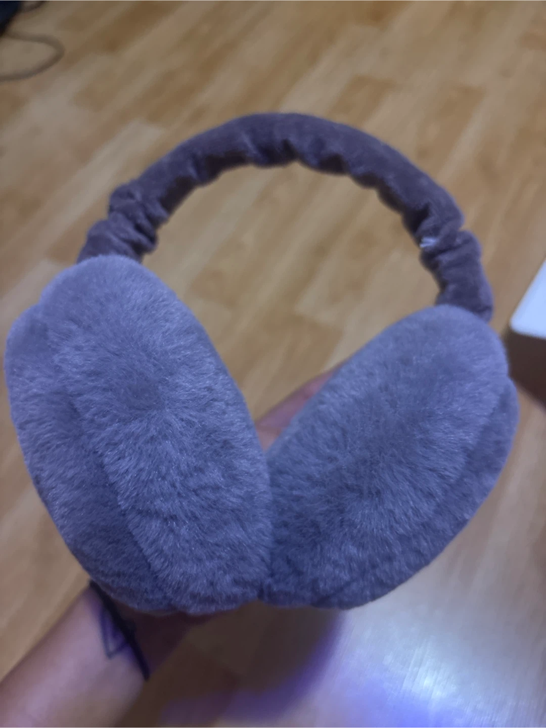 ⚽ Grey Faux Fur Earmuffs foldable