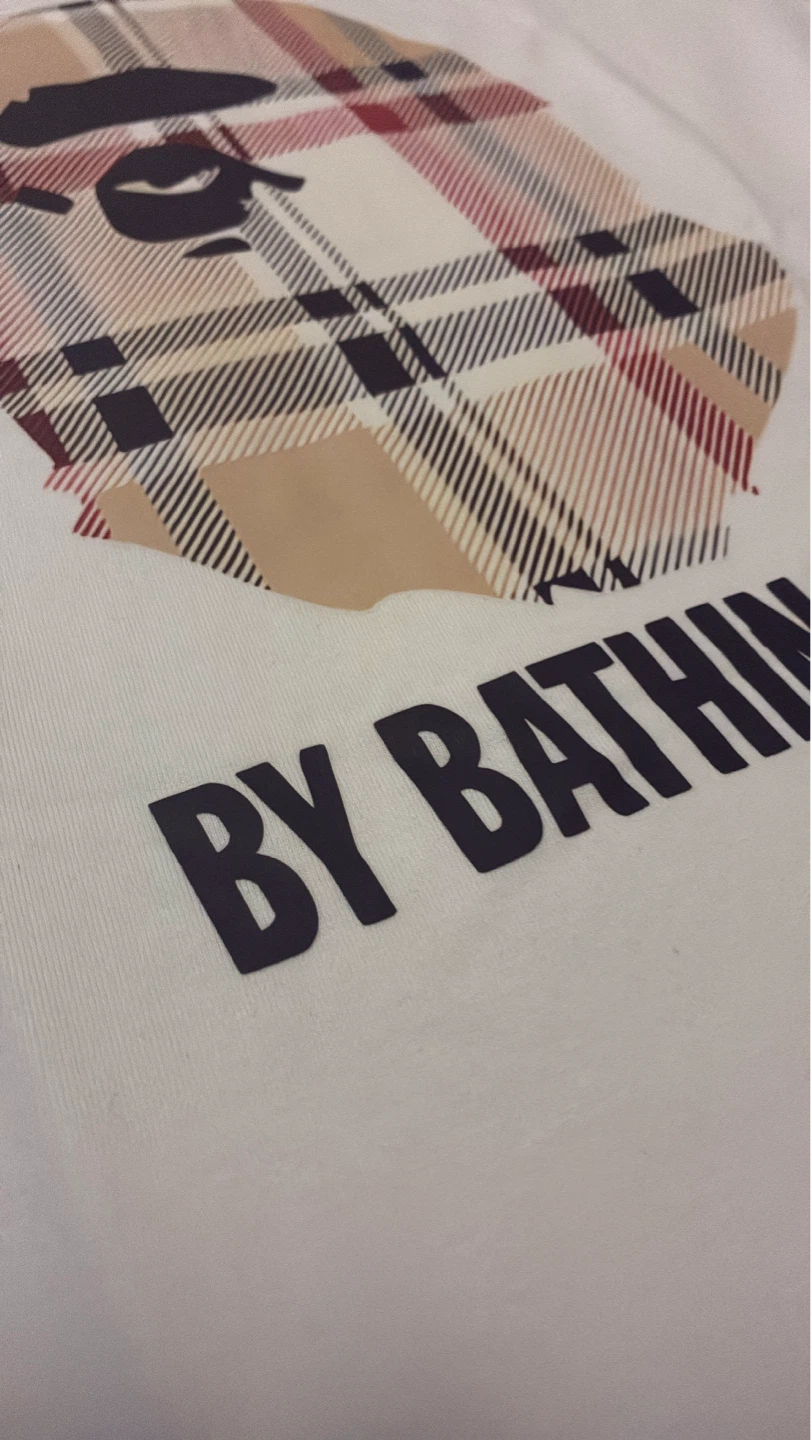 BAPE Burberry T-Shirt - Size M,L - photo 3