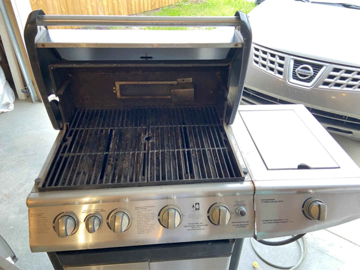 Charmglow Natural Gas BBQ Grill with Side Burner - photo 2