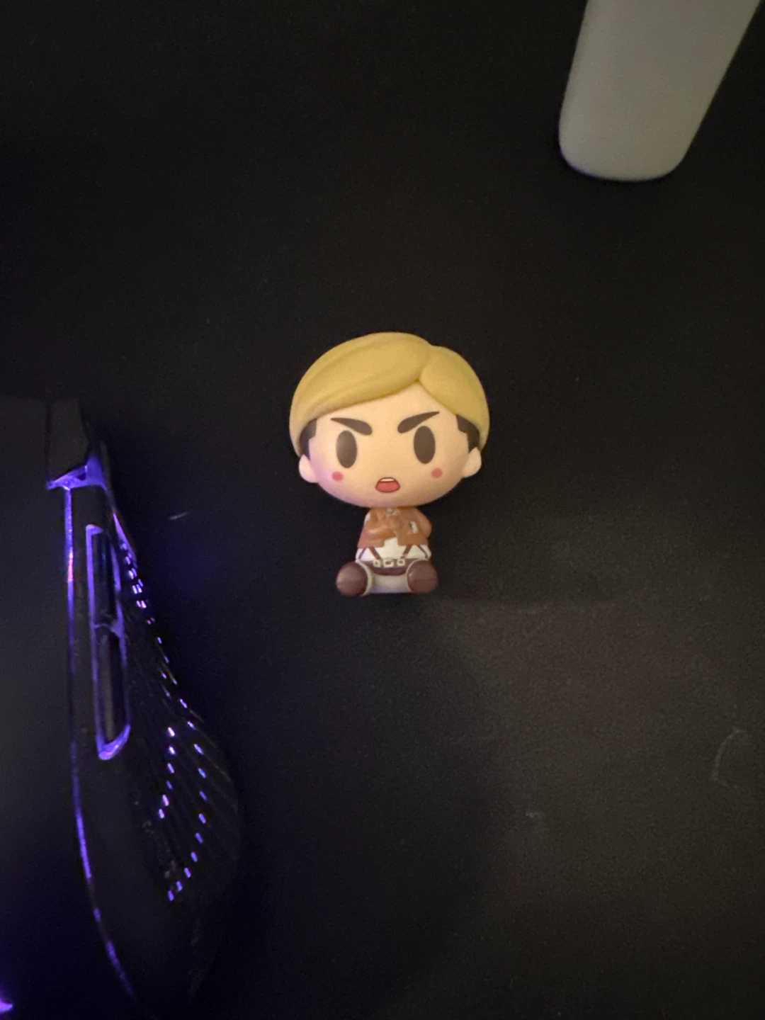 ⚽️ attack on titan Anime Chibi Figure