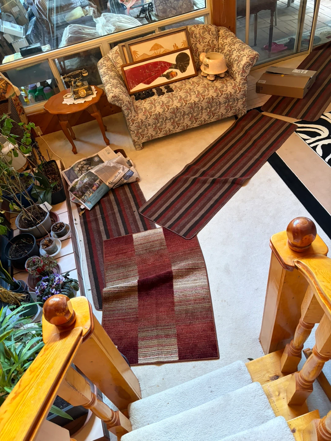 Striped Runner Rug ⚽️