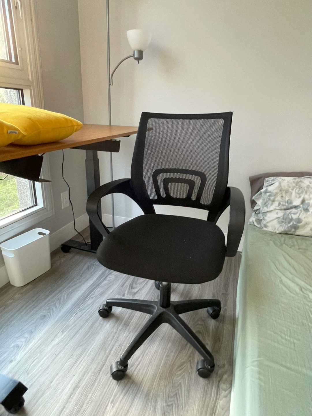 FEZiBO Electric Standing Desk – 140cm x 60cm - photo 3