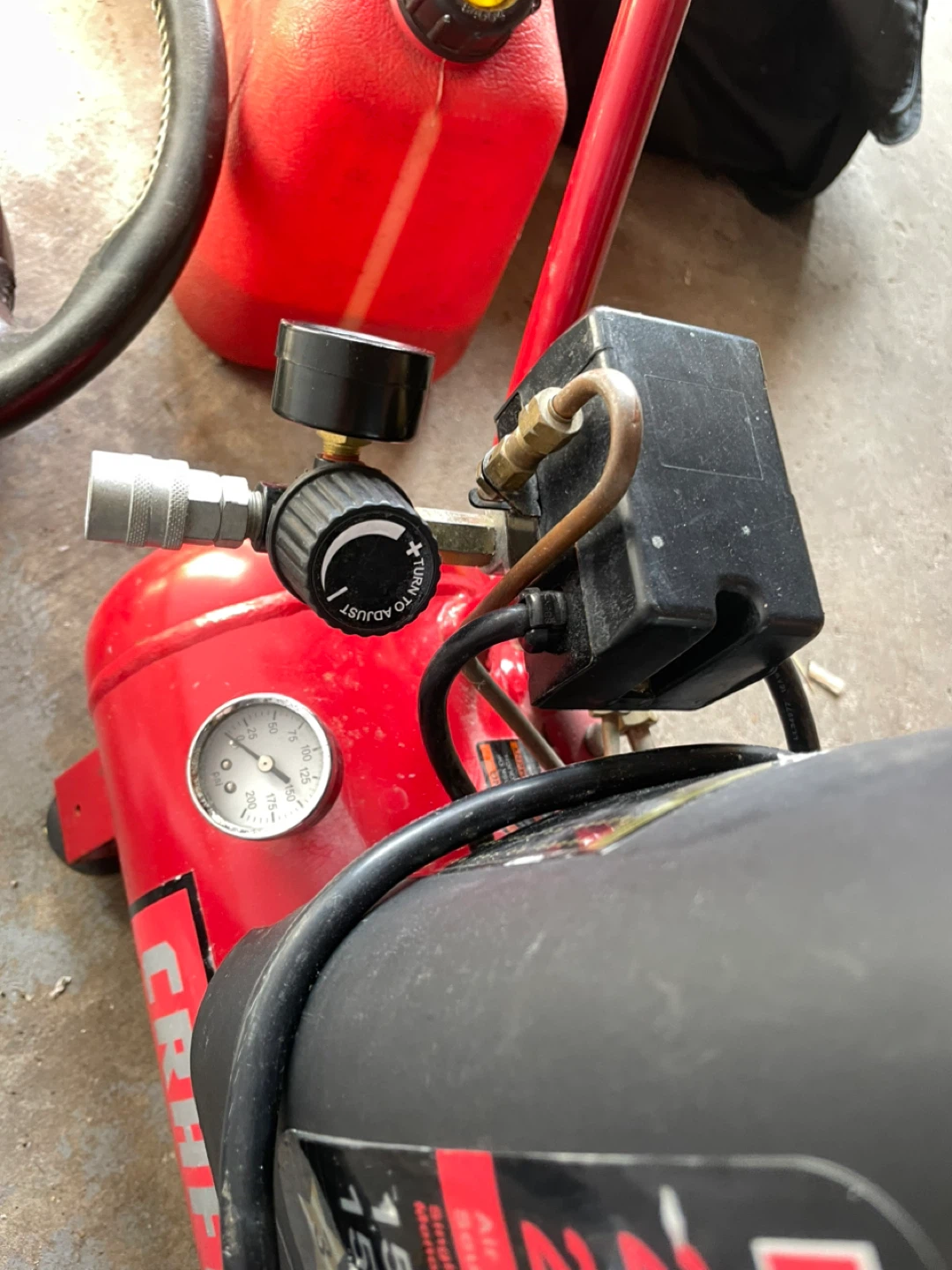 Air Compressor - photo 3