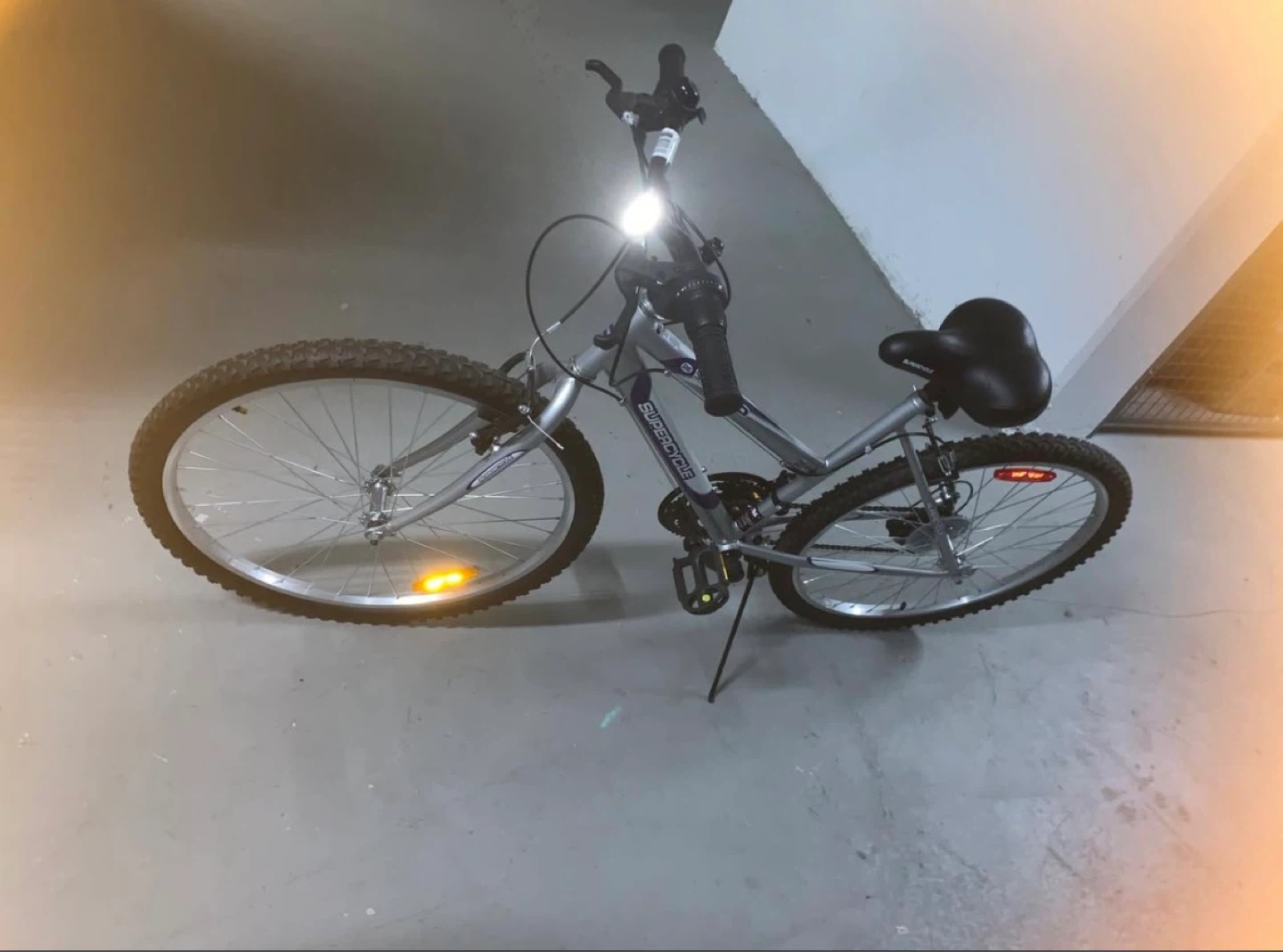 26”Supercycle Silver Mountain Bike