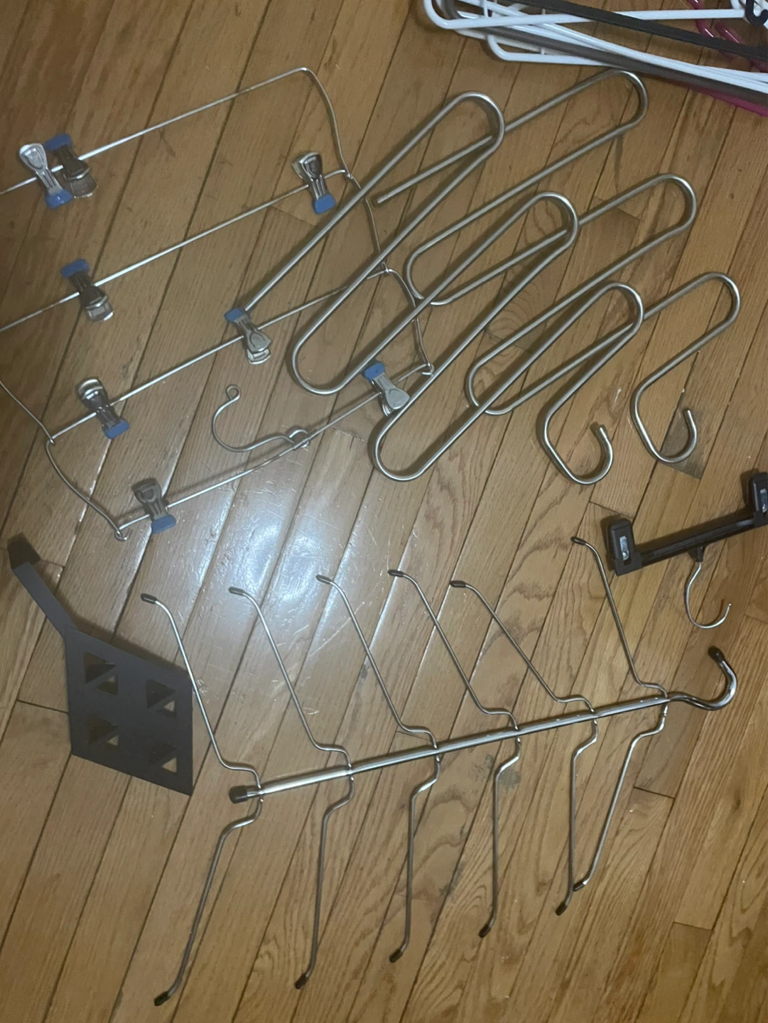 ⚽️Assorted Hangers and Garment Organizers - photo 3