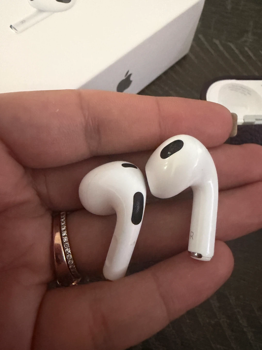 Apple AirPods 3rd Generation with MagSafe Charging Case - photo 2