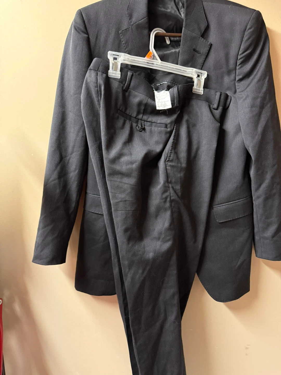 Men’s Bellissimo Suit size 36R - photo 3