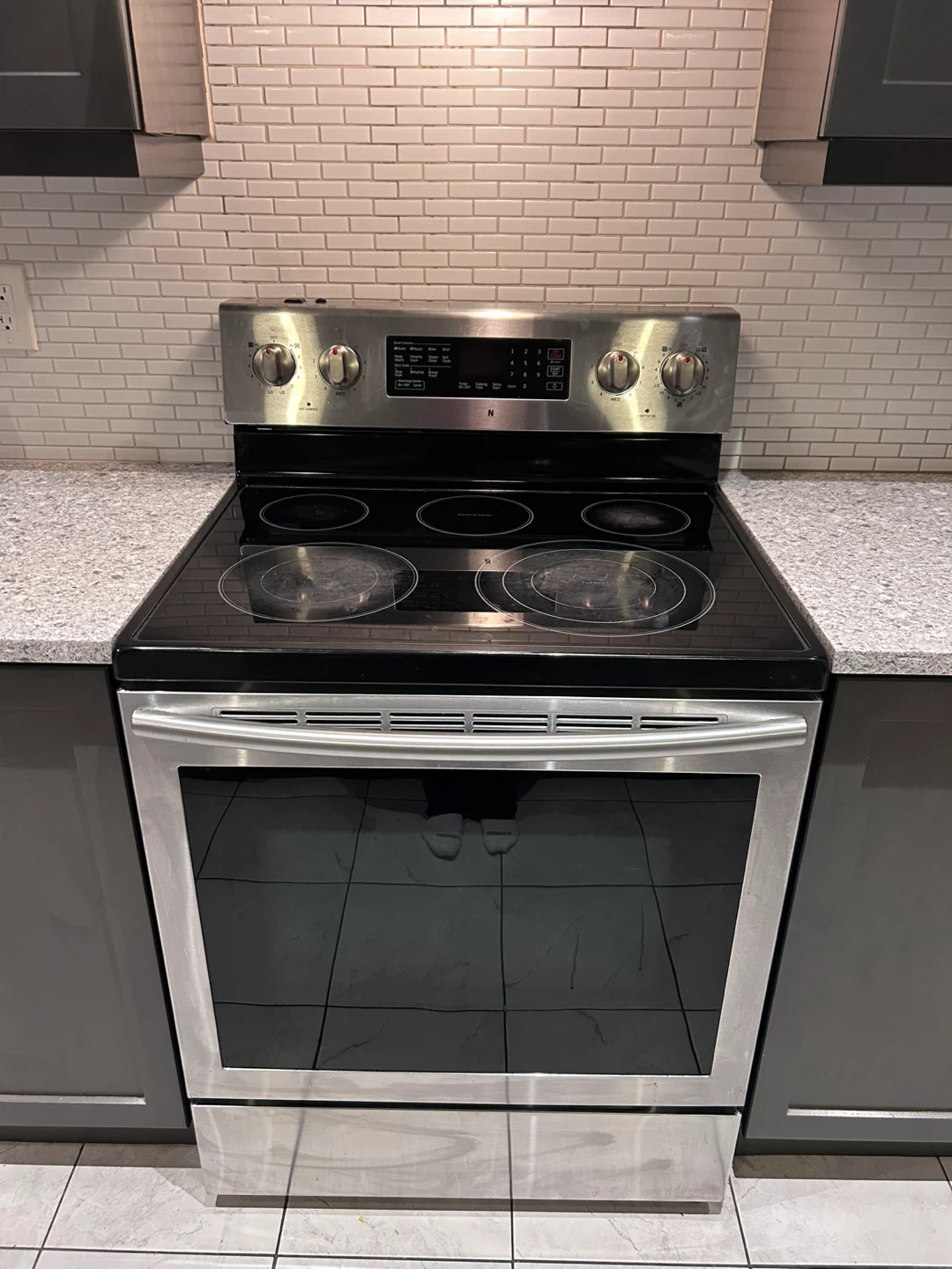 Samsung glass top stove