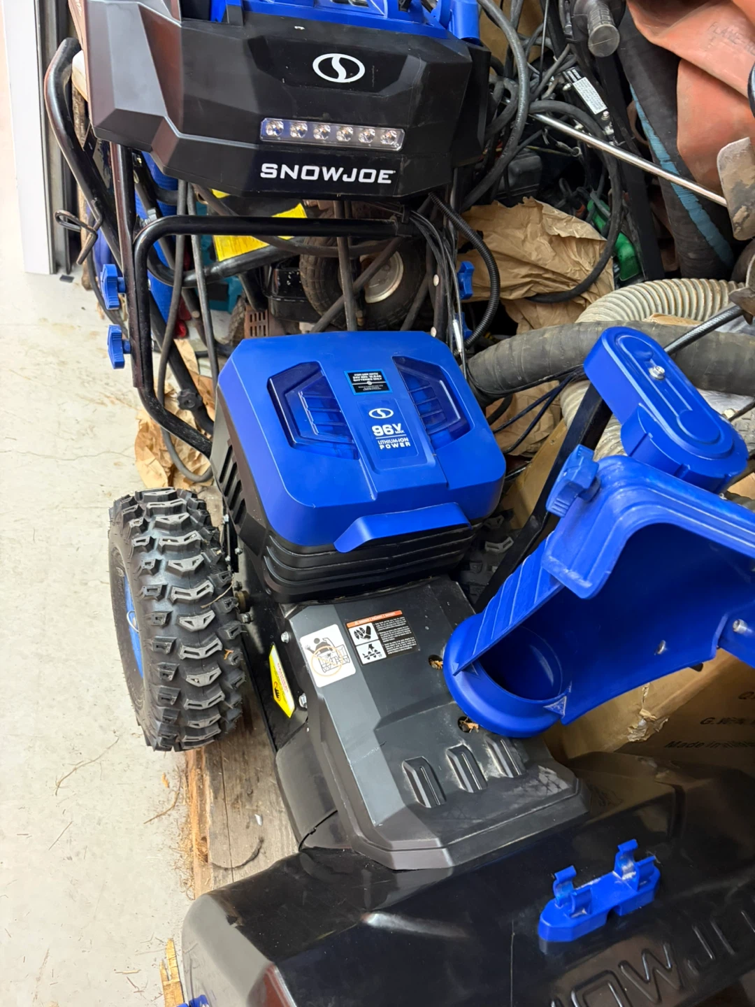 Snow Joe 24V Snow Blower - photo 2