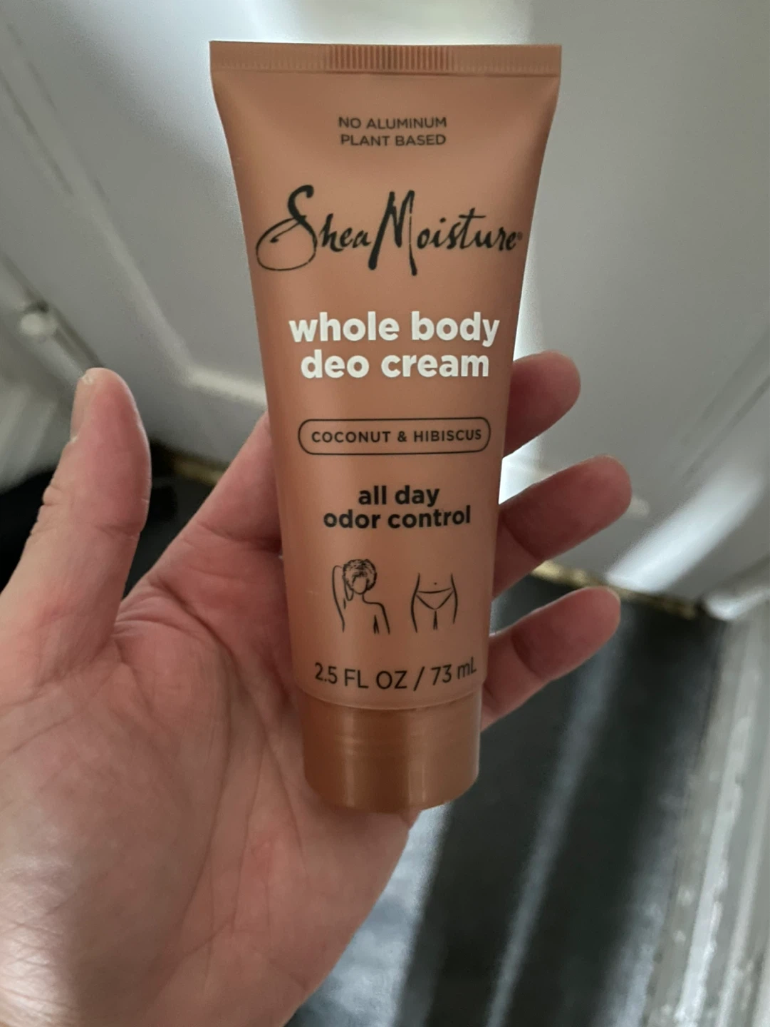 ⚽️Shea Moisture Whole Body Deo Cream Coconut & Hibiscus 2.5 oz