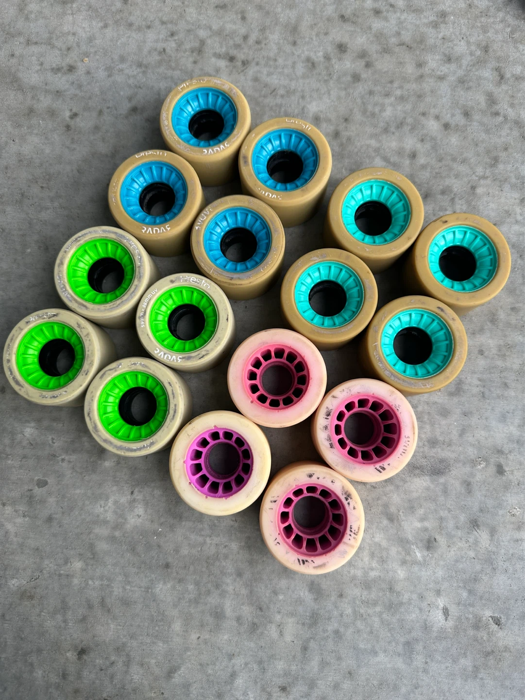 Radar Roller Skate Wheels – Mixed Hardnesses (16 Wheels Total)