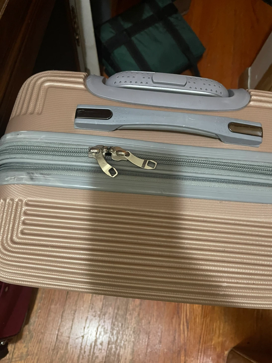 ⚽ Big Boss Hardside Spinner Luggage