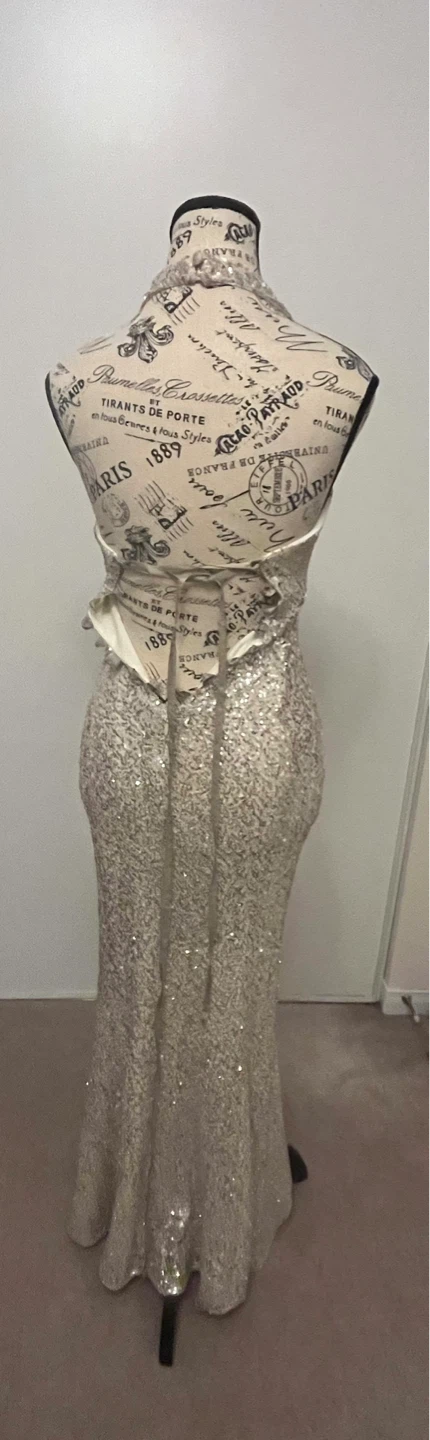 Sparkly Halter Neck prom/grad Dress - photo 2