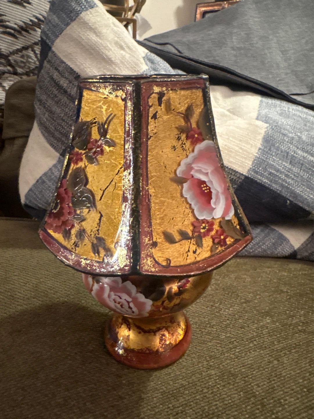 ⚽️Decorative Candle Holder Lantern with Floral Design
