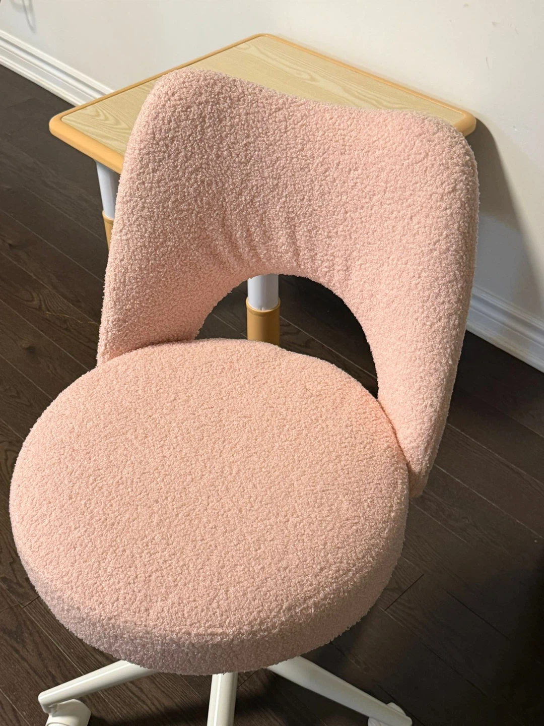Pink Vanity Chair with Wheels