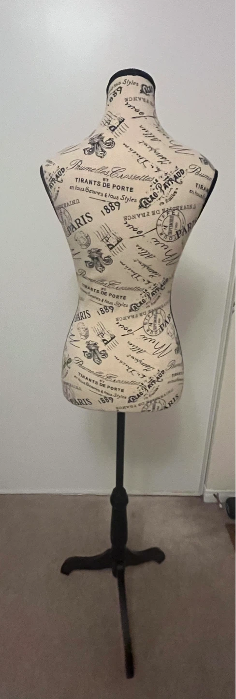 Mannequin - photo 2