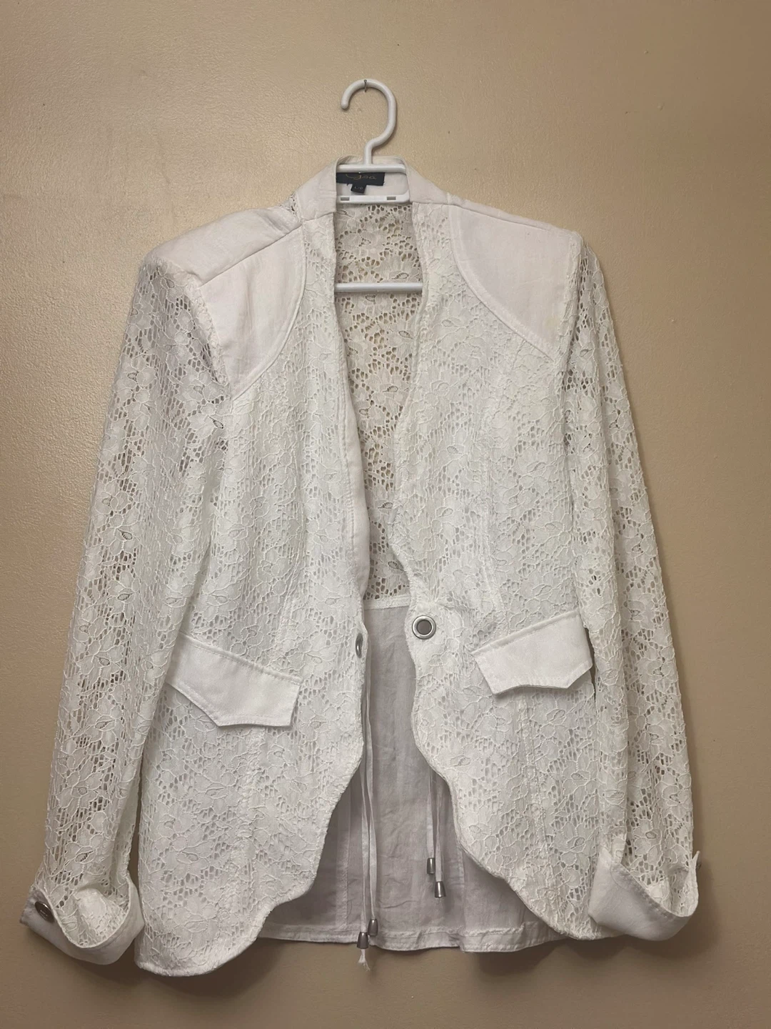 Women’s White Lace Blazer {Large} - photo 3