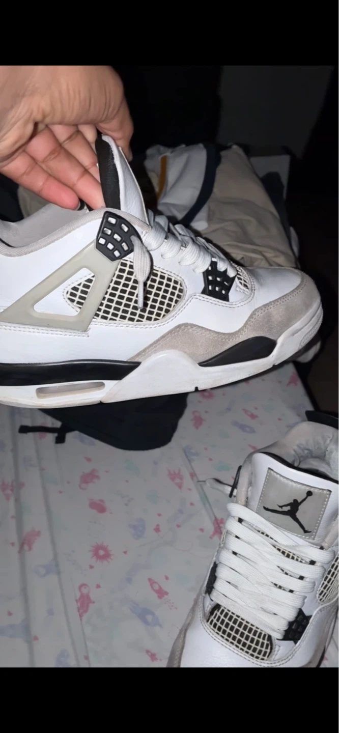Air Jordan 4 Retro White Cement - photo 3