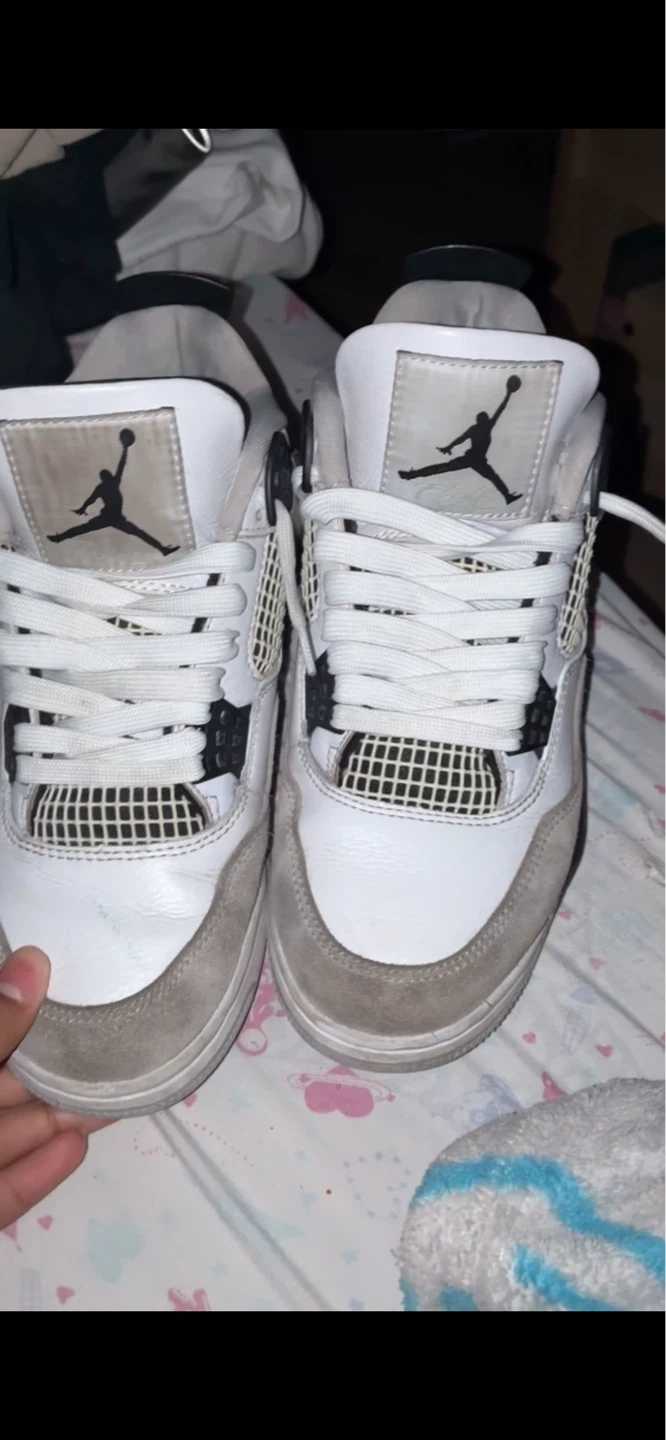Air Jordan 4 Retro White Cement - photo 2