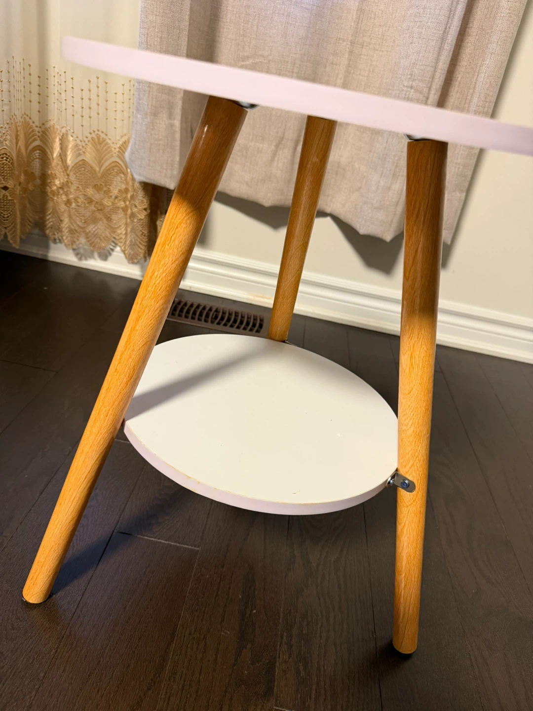 White Round End Table with Shelf - photo 3
