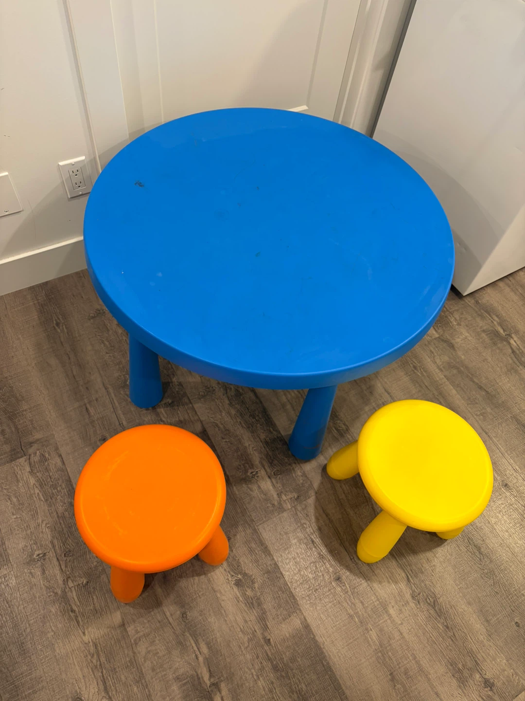 IKEA table and chairs set for kids - photo 2
