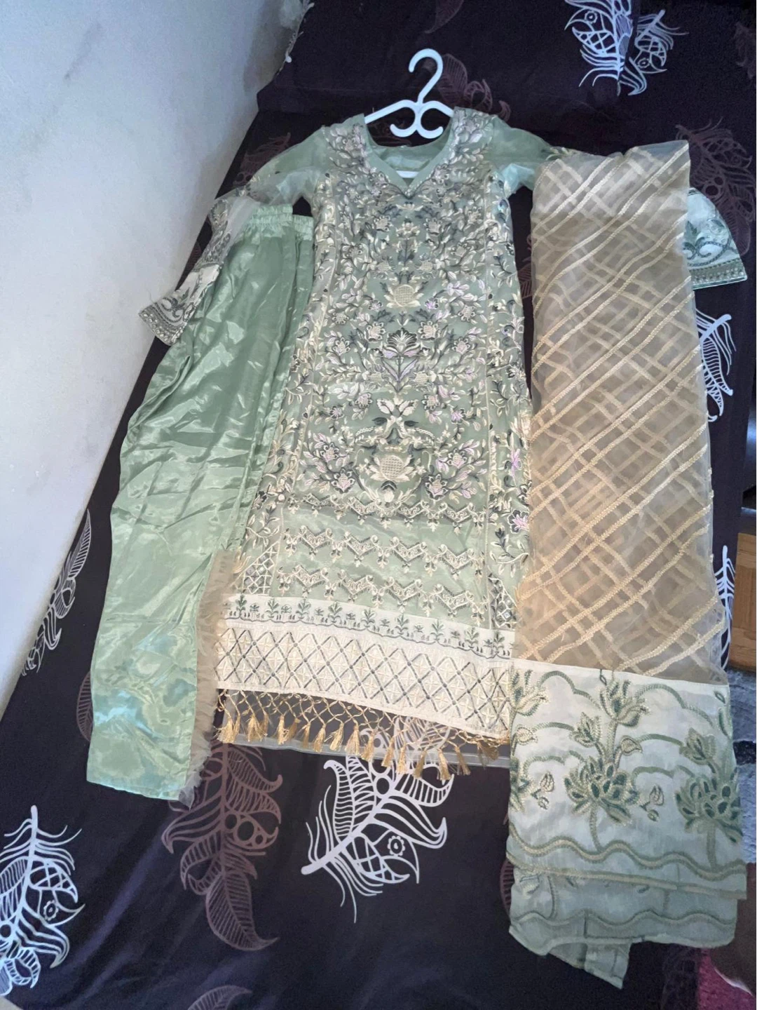 Embroidered 3-Piece Pakistani Suit - Mint Green - photo 2