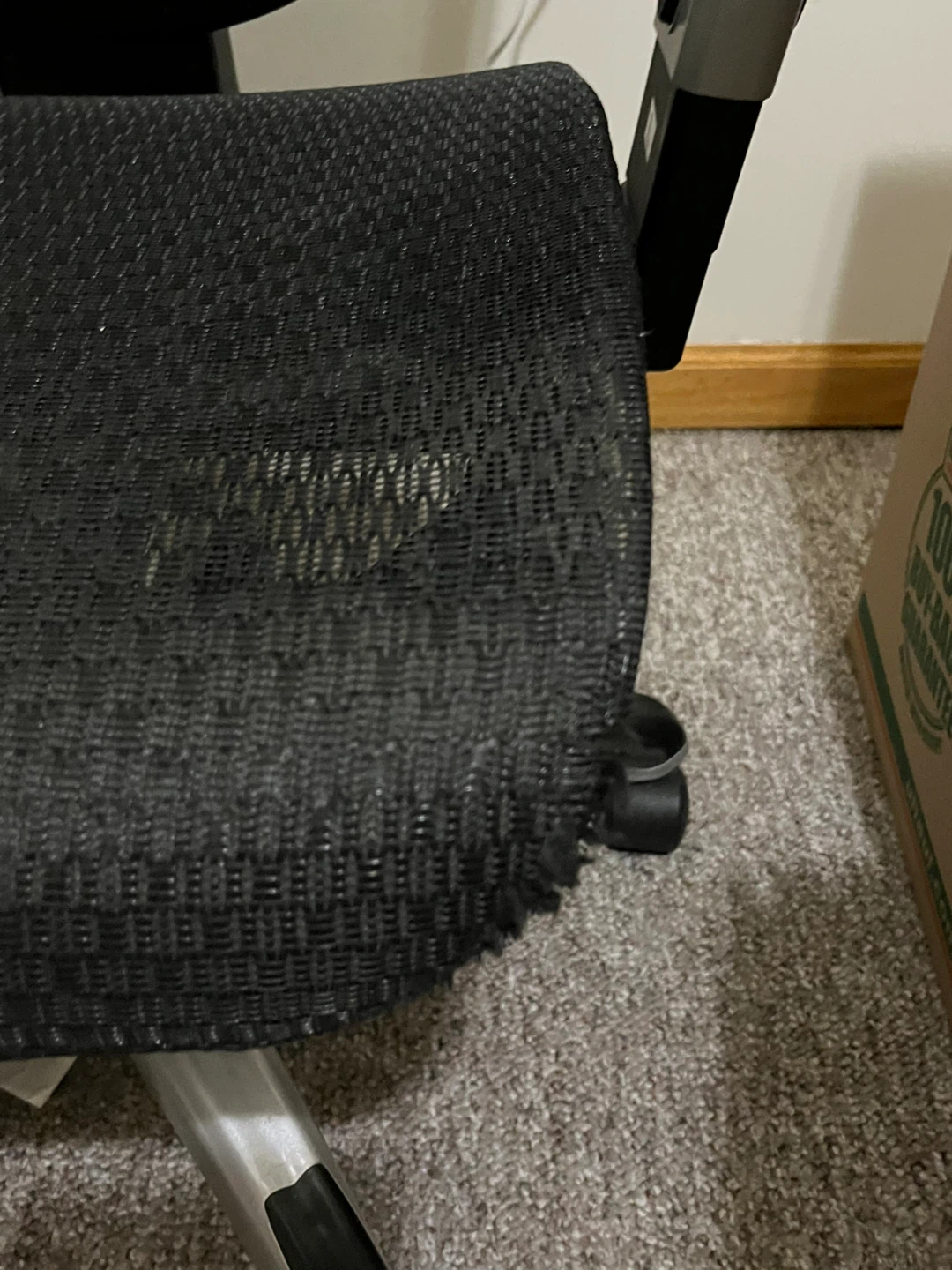 Black Ergonomic Office Chair - photo 2