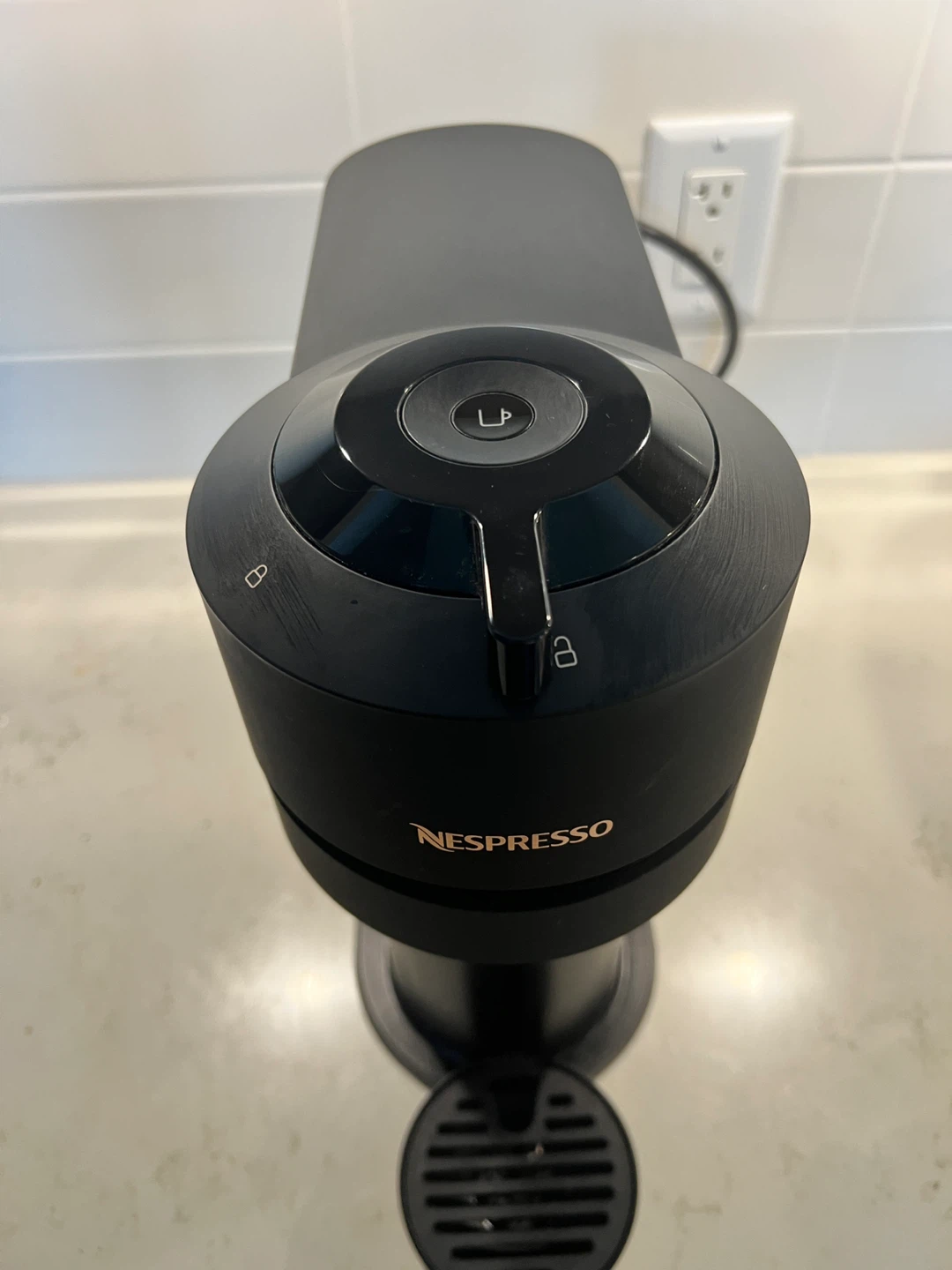 Nespresso Vertuo Next  -Matte Black