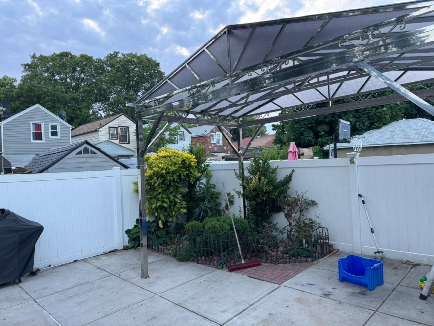 Outdoor Canopy Tent Structure