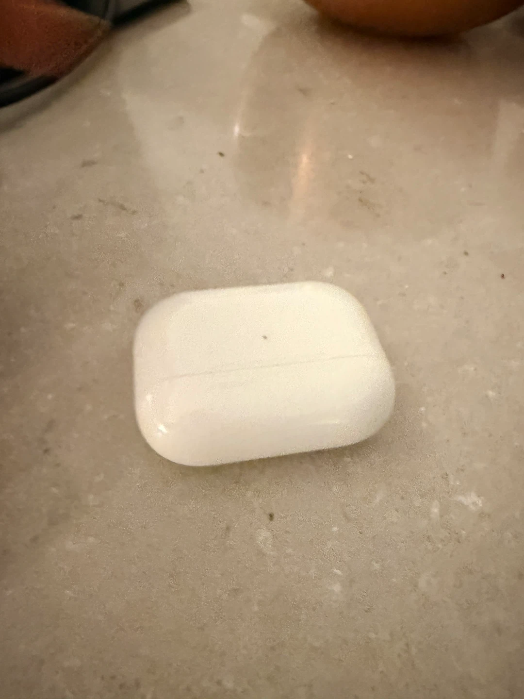 Apple AirPods Pro gen 1 - photo 2