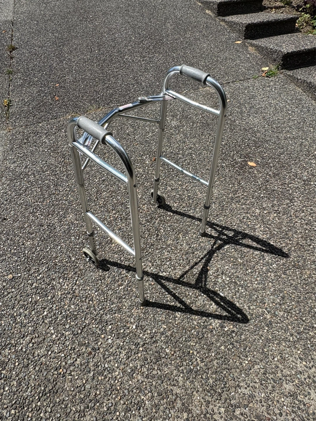 Medline Walker G07755M