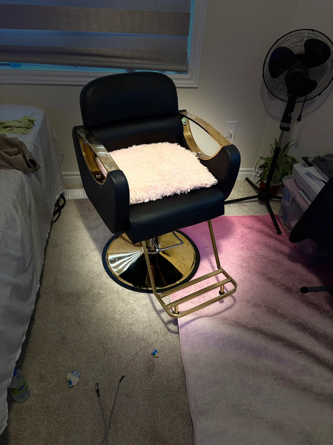 Black Hydraulic Styling Chair with Gold Accents - photo 2