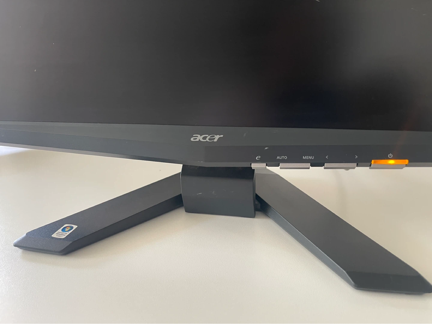 22" Acer LCD Monitor – Great Secondary Screen - photo 2