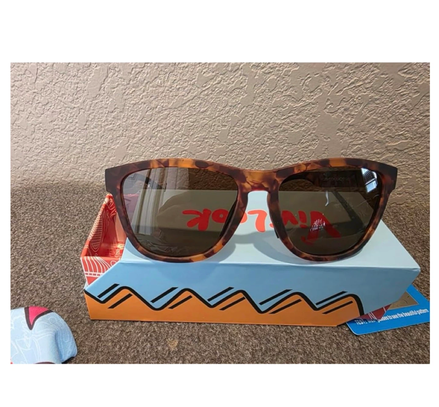 Brand new Sunglasses for Women Men - photo 3