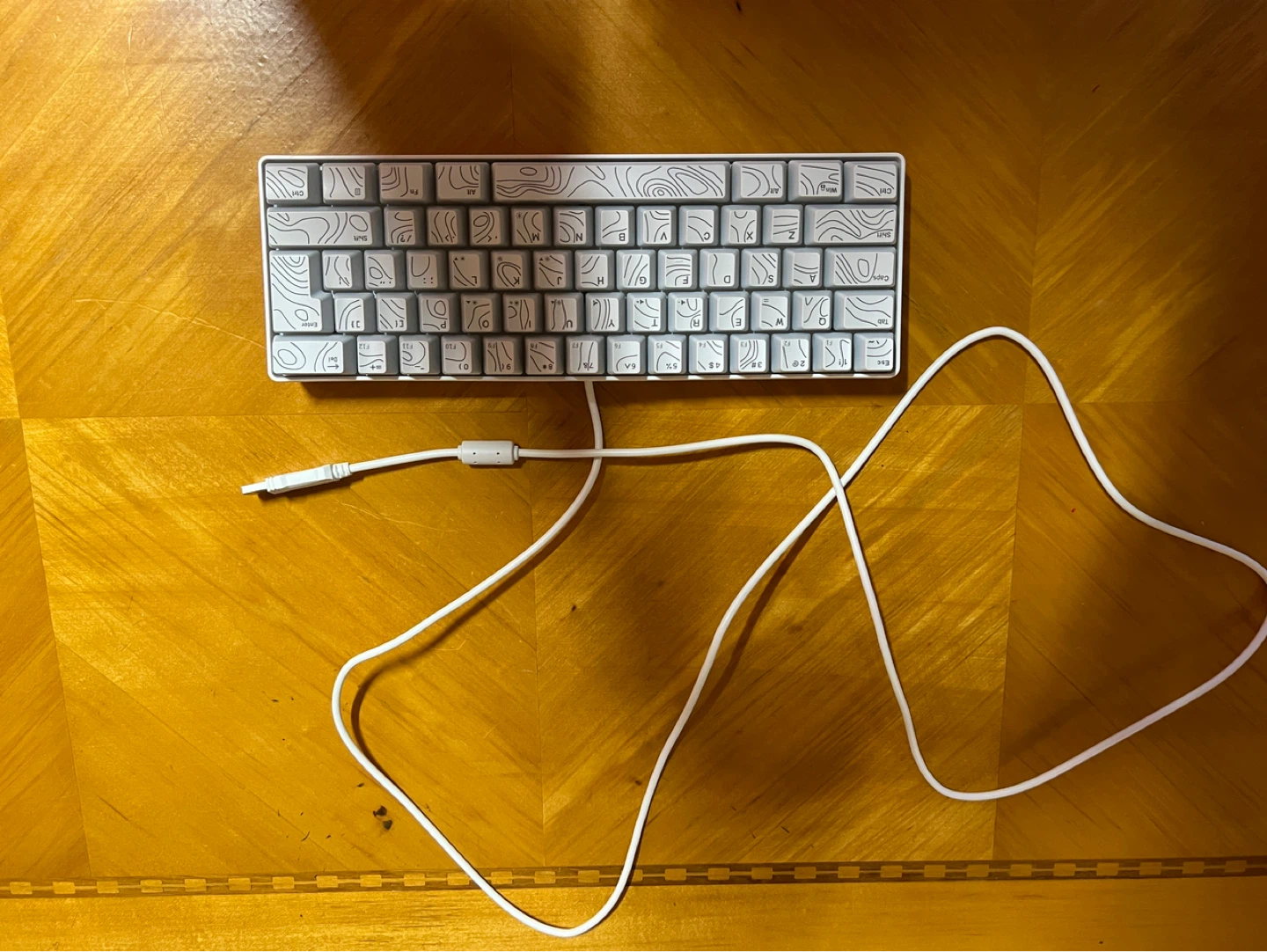 White Topographic Keycaps Mechanical Keyboard - photo 3