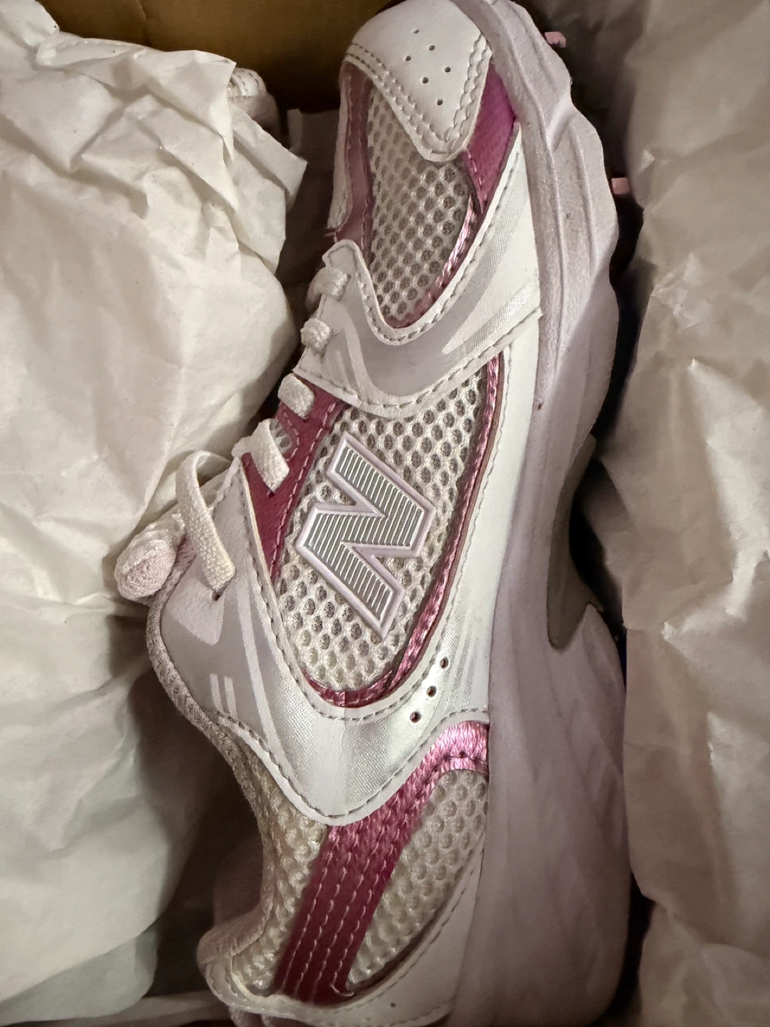 New Balance 530 Kids Running Shoes White Pink Size 1 Wide