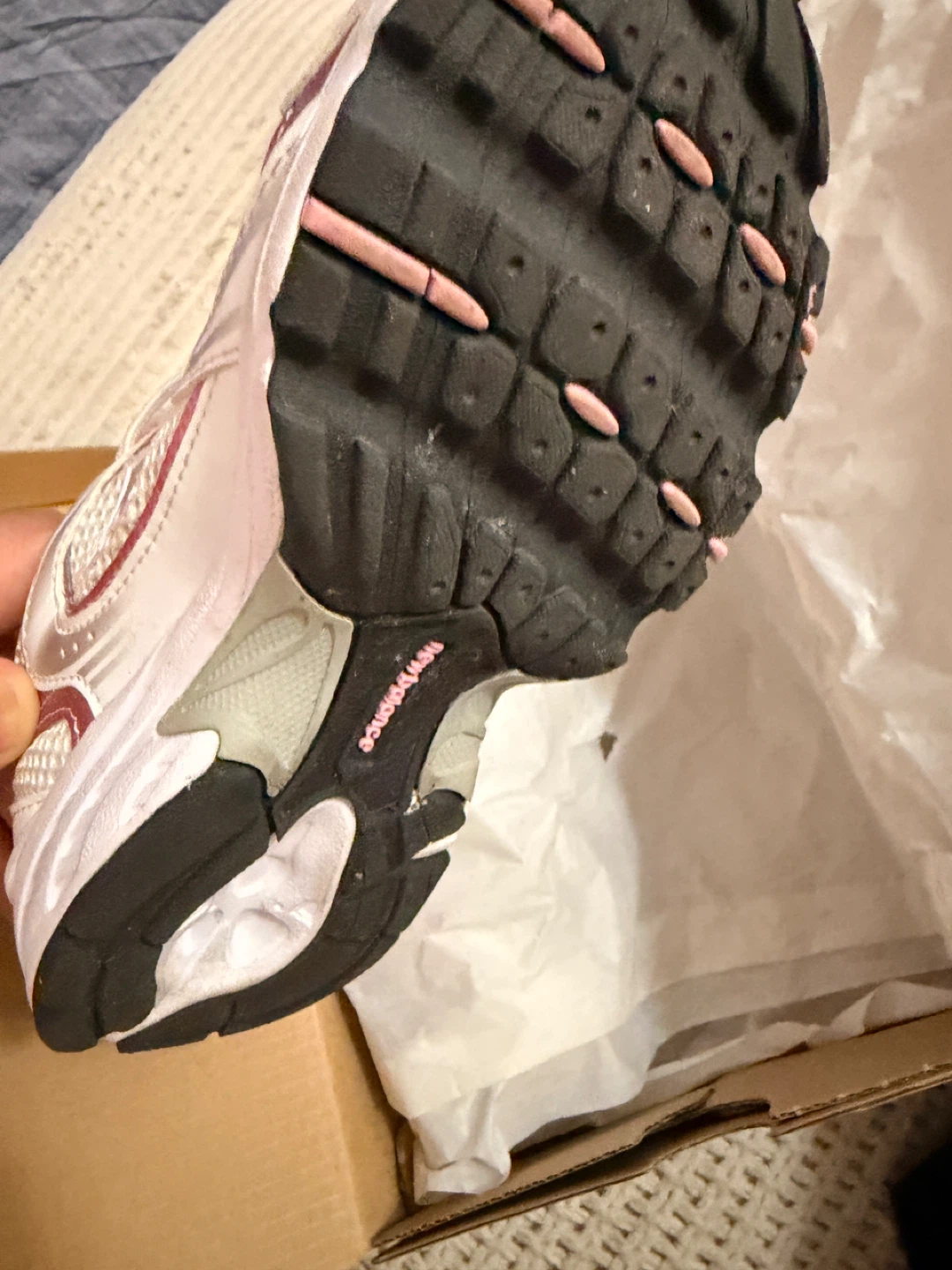 New Balance 530 Kids Running Shoes White Pink Size 1 Wide - photo 4